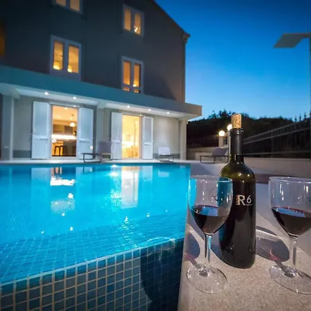Beautiful 1-bed In Pobrezje-dubrovnik Apartment *
