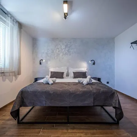Beautiful 1-bed In Pobrezje-dubrovnik * Pobrezje