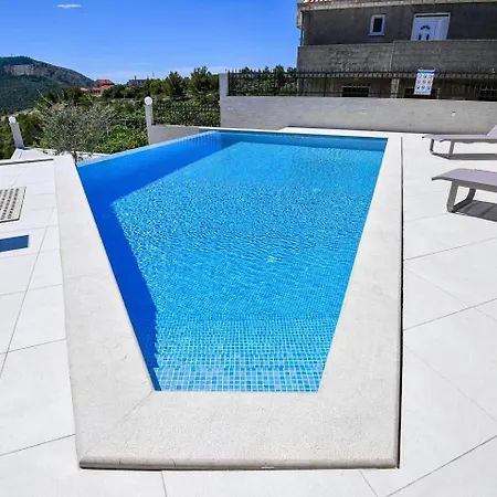 דירה Beautiful 1-bed In Pobrezje-dubrovnik *